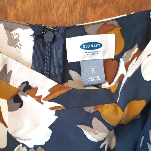 Floral Summer Dress - Picture 5 of 6